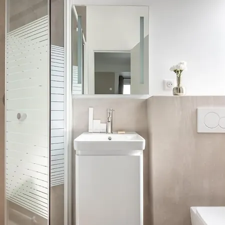Appartement B6g 2pers Wagram Ternes With Ac *